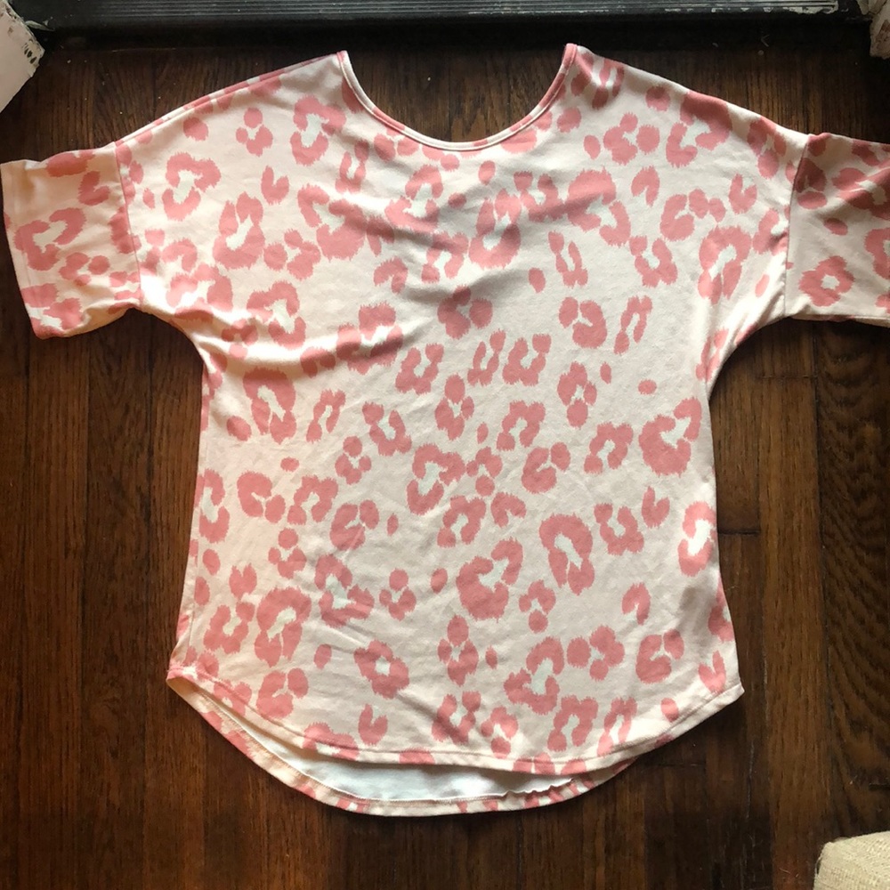 Pink leopard print top